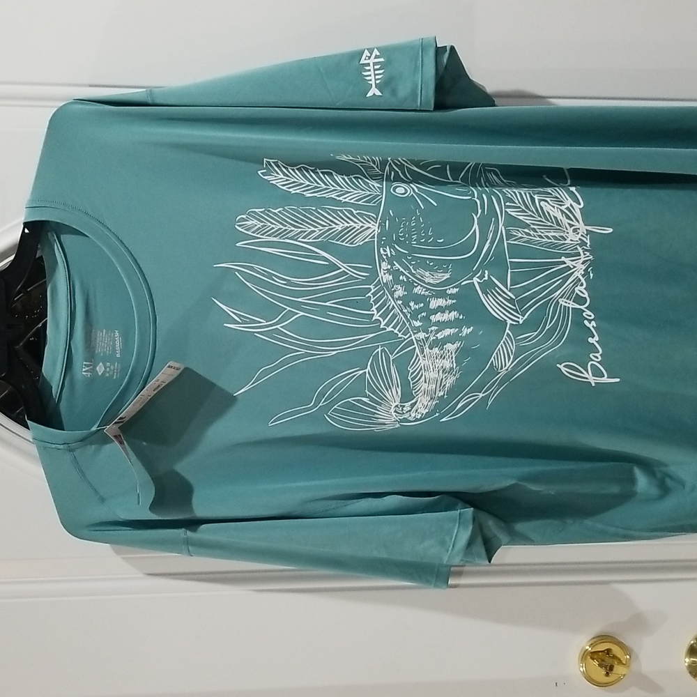 Short sleeve bassdash fishing shirt